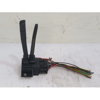 Recambio de mando limpia para ford sierra berlina brillant referencia OEM IAM 90BG11K665  