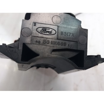 Recambio de mando limpia para ford sierra berlina brillant referencia OEM IAM 90BG11K665  