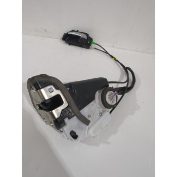 Recambio de cerradura puerta trasera izquierda para toyota yaris active referencia OEM IAM 2014120F1  