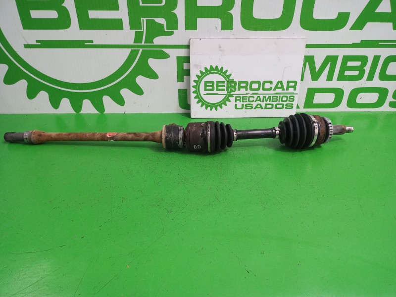 Recambio de transmision delantera derecha para kia carnival 2.9 crdi cat referencia OEM IAM 495604D300  