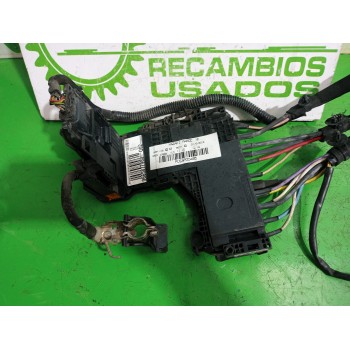 Recambio de caja reles / fusibles para peugeot 508 active referencia OEM IAM 9665877980  