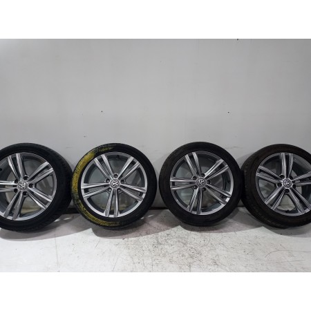 Recambio de juego llantas para volkswagen golf vii lim. (5g1) comfortline bluemotion referencia OEM IAM 5G0601025DD  