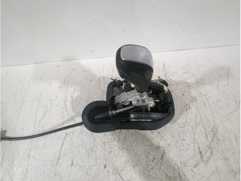 Recambio de palanca cambio para bmw 1 (e87) 120 d referencia OEM IAM 25167577600  