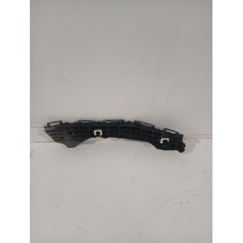 Recambio de soporte paragolpe trasero para toyota yaris active referencia OEM IAM 525750D460  