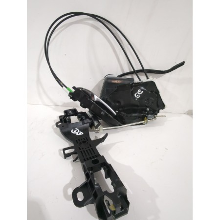 Recambio de cerradura puerta delantera derecha para toyota yaris active referencia OEM IAM U3111130F1  