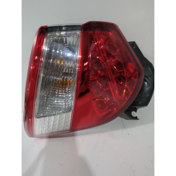 Recambio de piloto trasero izquierdo para toyota yaris active referencia OEM IAM D2030D205  