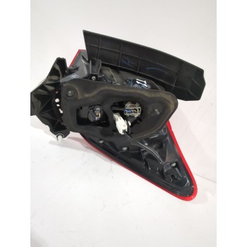 Recambio de piloto trasero izquierdo para toyota yaris active referencia OEM IAM D2030D205  