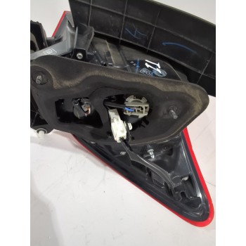 Recambio de piloto trasero izquierdo para toyota yaris active referencia OEM IAM D2030D205  