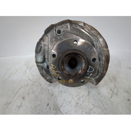 Recambio de mangueta delantera izquierda para bmw 1 (e87) 120 d referencia OEM IAM 31216793923  