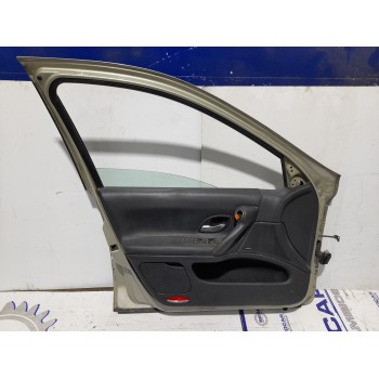 Recambio de puerta delantera izquierda para renault laguna ii (bg0) 1.9 dci diesel fap referencia OEM IAM 7751472437  