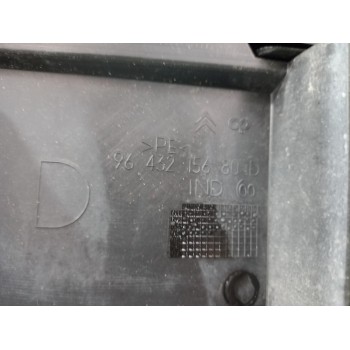 Recambio de paragolpes trasero para citroën c5 break 2.0 hdi referencia OEM IAM 9643215680D  