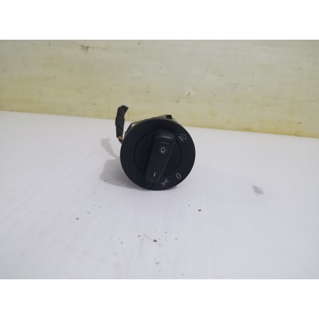 Recambio de mando luces para volkswagen polo (6c1) a-polo referencia OEM IAM 5G0941431AA  