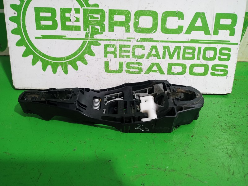 Recambio de maneta exterior delantera derecha para peugeot 508 active referencia OEM IAM 9688834080  