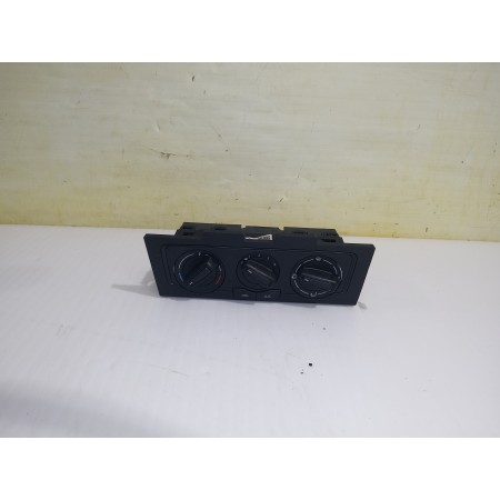 Recambio de mando calefaccion / aire acondicionado para volkswagen polo (6c1) a-polo referencia OEM IAM 6C0820045B  