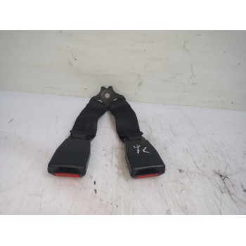 Recambio de enganche cinturon trasero central para ford sierra berlina brillant referencia OEM IAM 4M51A613K21AA  
