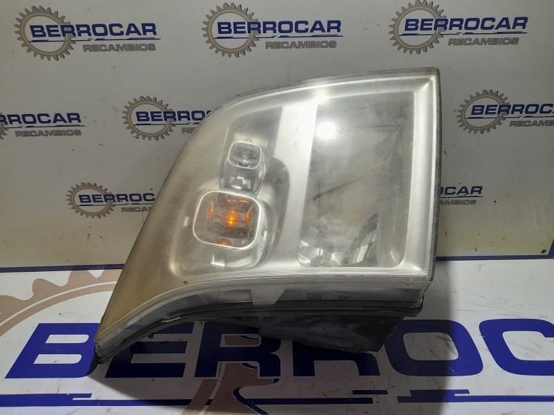 Recambio de faro derecho para ford transit caja cerrada ´06 2.2 tdci cat referencia OEM IAM 6C1113W029  