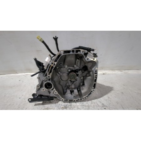 Recambio de caja cambios para dacia sandero ii (b8_) 1.5 dci referencia OEM IAM 8201661747  