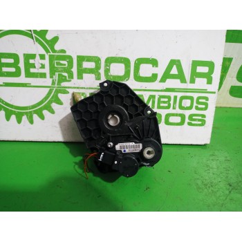 MOTOR APERTURA TRAMPILLA T1002120V 