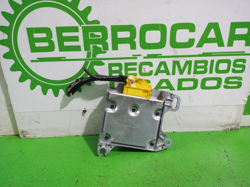 Recambio de centralita airbag para renault kangoo (f/kc0) expression referencia OEM IAM 8200098401  