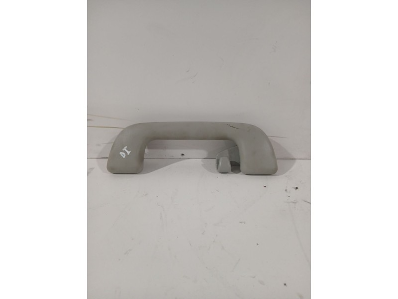 Recambio de asidero techo delantero izquierdo para toyota yaris active referencia OEM IAM 7461005140B0  