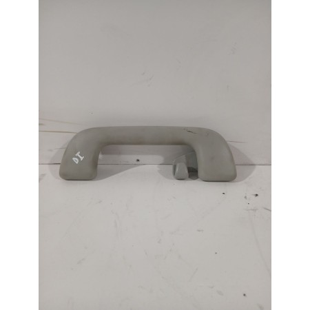 Recambio de asidero techo delantero izquierdo para toyota yaris active referencia OEM IAM 7461005140B0  