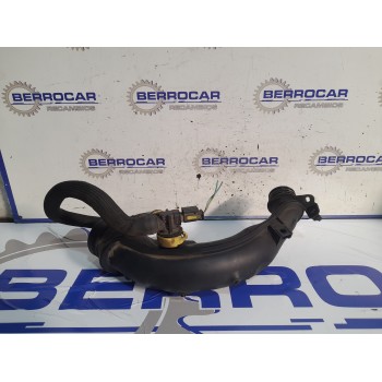 Recambio de tubo intercooler para peugeot 5008 2.0 blue-hdi fap referencia OEM IAM M06021A152  