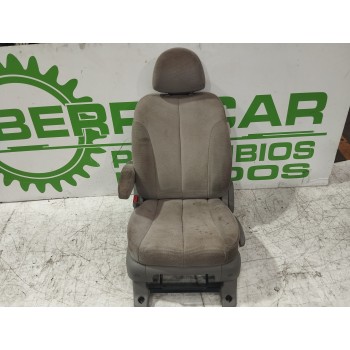 Recambio de asiento delantero izquierdo para kia carnival 2.9 crdi cat referencia OEM IAM 4701618  