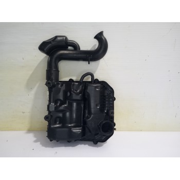 Recambio de caja filtro aire para volkswagen polo (6c1) a-polo referencia OEM IAM 04C129620C  