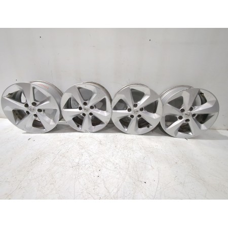 Recambio de juego llantas para nissan qashqai ii (j11, j11_) 1.5 dci referencia OEM IAM D0300HV01A  