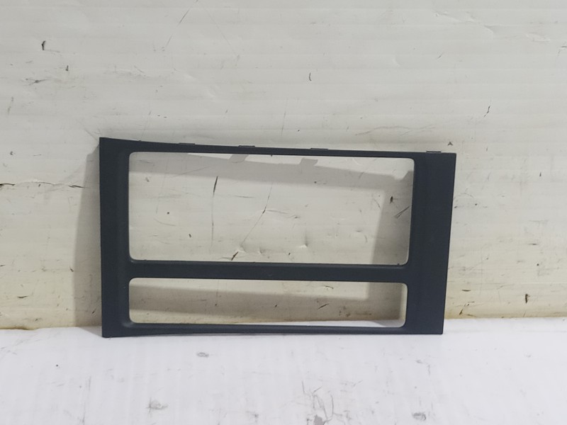 Recambio de moldura para volkswagen golf vii lim. (5g1) comfortline bluemotion referencia OEM IAM 5G1864365A  