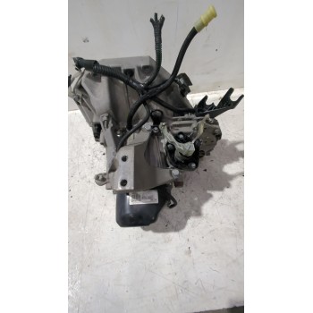 Recambio de caja cambios para dacia sandero ii (b8_) 1.5 dci referencia OEM IAM 8201661747  