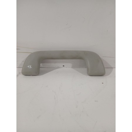 Recambio de asidero techo trasero izquierdo para toyota yaris active referencia OEM IAM 7461005140B0  