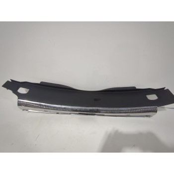 MOLDURA MALETERO 3D5863459D 