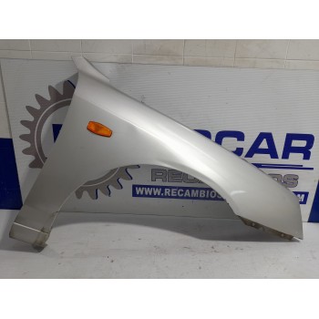 Recambio de aleta delantera derecha para hyundai elantra (xd) 2.0 crdi cat referencia OEM IAM 663202D011  