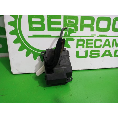 Recambio de motor apertura trampillas para kia carnival 2.9 crdi cat referencia OEM IAM H400730530C  