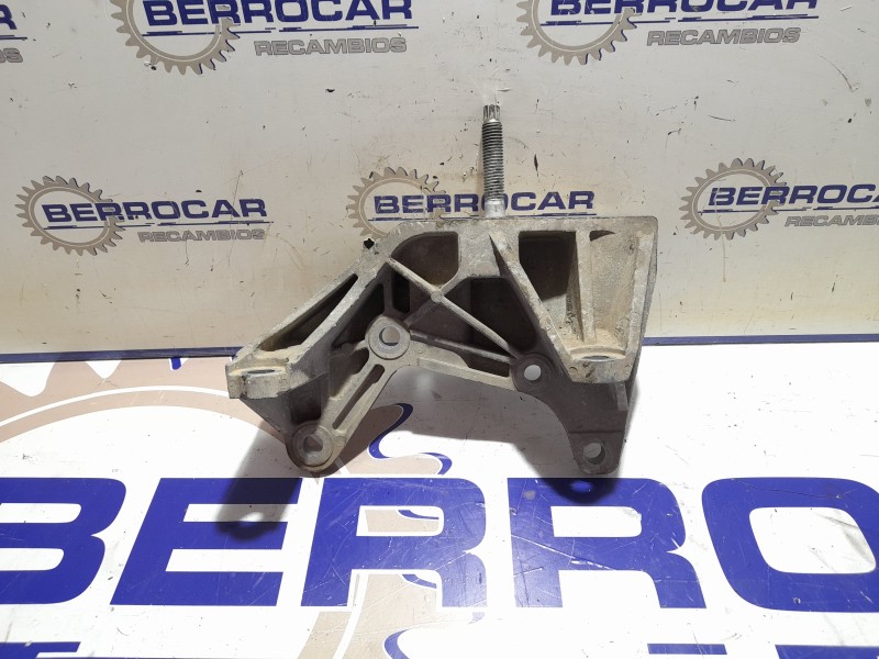 Recambio de soporte para ford transit caja cerrada ´06 2.2 tdci cat referencia OEM IAM 8C117M125AA  