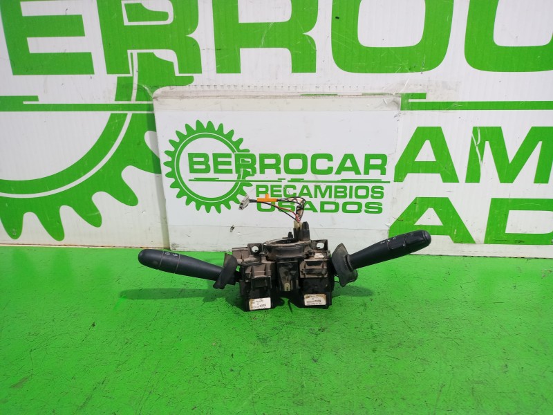 Recambio de mando multifuncion para renault kangoo (f/kc0) expression referencia OEM IAM 7701062203 /7701053056 /7701053057  