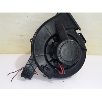 Recambio de motor calefaccion para volkswagen polo (6c1) a-polo referencia OEM IAM 6R1819015  