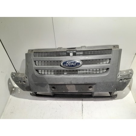 Recambio de paragolpes delantero para ford transit caja cerrada ´06 2.2 tdci cat referencia OEM IAM 7C11 17D957  