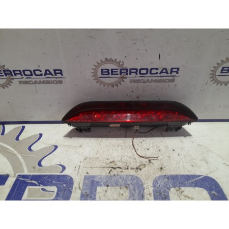 Recambio de luz central de freno para hyundai getz (tb) 1.1 12v cat referencia OEM IAM 070274  
