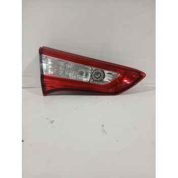 Recambio de piloto trasero izquierdo interior para toyota yaris active referencia OEM IAM 815910D620  