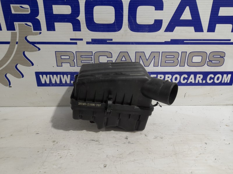 Recambio de caja filtro aire para hyundai elantra (xd) 2.0 crdi cat referencia OEM IAM 28110-27000  