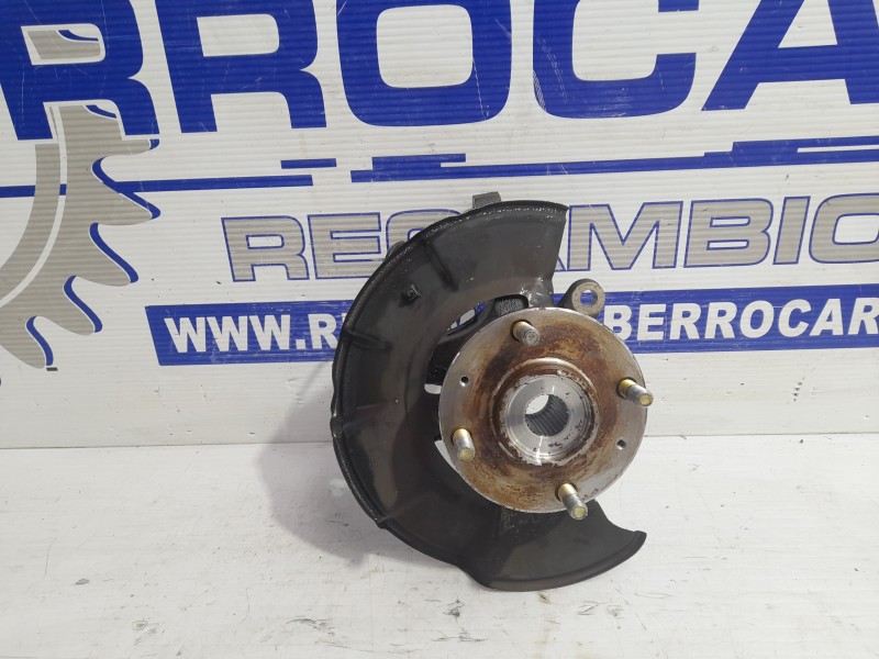 Recambio de mangueta delantera derecha para hyundai elantra (xd) 2.0 crdi cat referencia OEM IAM 517162D300  