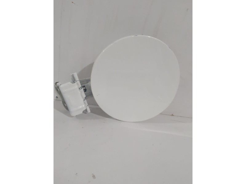 Recambio de tapa exterior combustible para toyota yaris active referencia OEM IAM 773500D080  