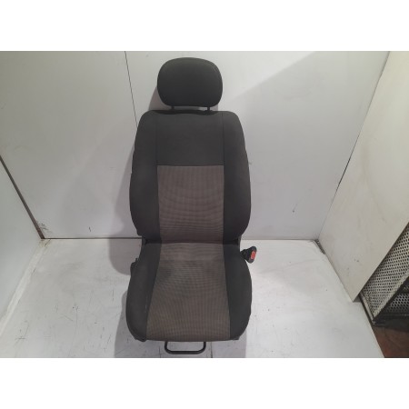 Recambio de asiento delantero derecho para opel zafira a referencia OEM IAM   