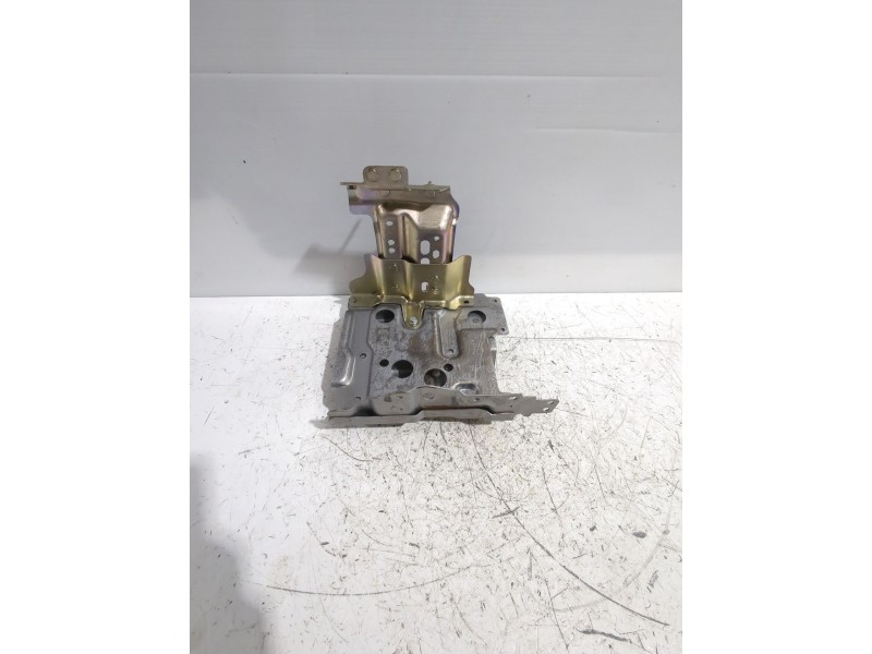 Recambio de soporte bateria para nissan qashqai ii (j11, j11_) 1.5 dci referencia OEM IAM 648604EA0A  