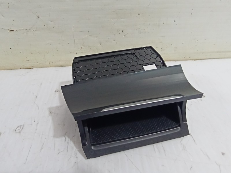 Recambio de guantera para volkswagen golf vii lim. (5g1) comfortline bluemotion referencia OEM IAM 5G1863391  