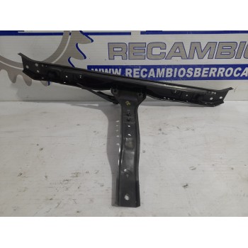 Recambio de travesaño superior para hyundai elantra (xd) 2.0 crdi cat referencia OEM IAM 641302D500  