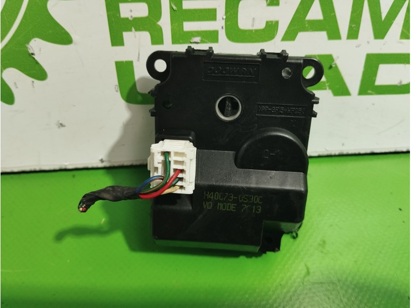 Recambio de motor apertura trampillas para kia carnival 2.9 crdi cat referencia OEM IAM B40073-0710C  