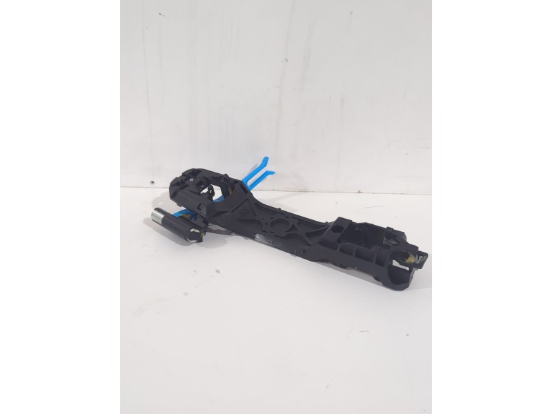 Recambio de maneta exterior trasera izquierda para toyota yaris active referencia OEM IAM 692030D090  